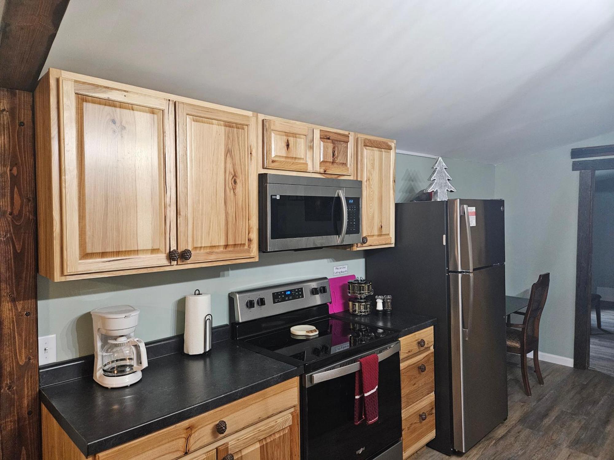 Villa Grey Pines At Hocking Vacations Logan Exterior foto